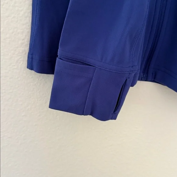 Lululemon Nulu Cropped Define Jacket Size 8 - Picture 8 of 9
